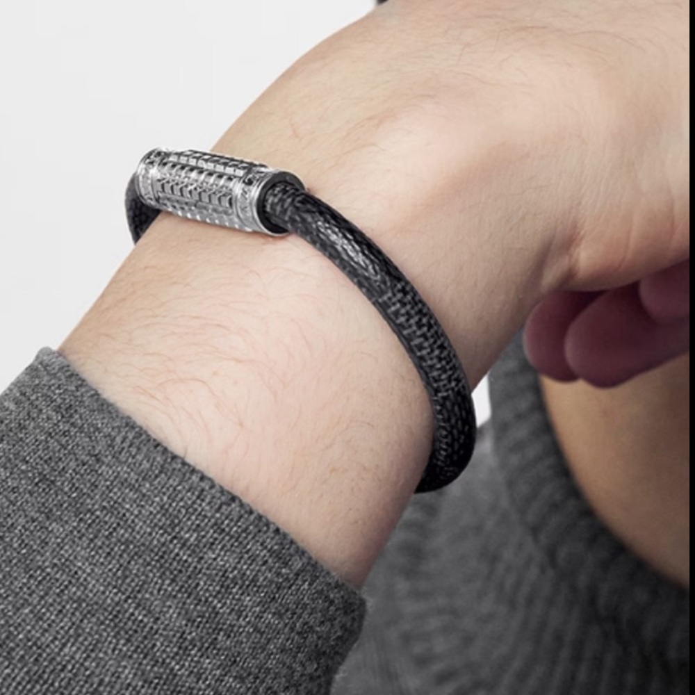 Authentic- Black/Grey Louis Vuitton Men Digit Bracelet